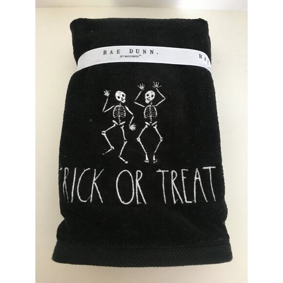 Rae Dunn Halloween Hand Towels Set of 2 Skeleton Trick or Treat Black 16 x 30 in - Picture 4 of 4